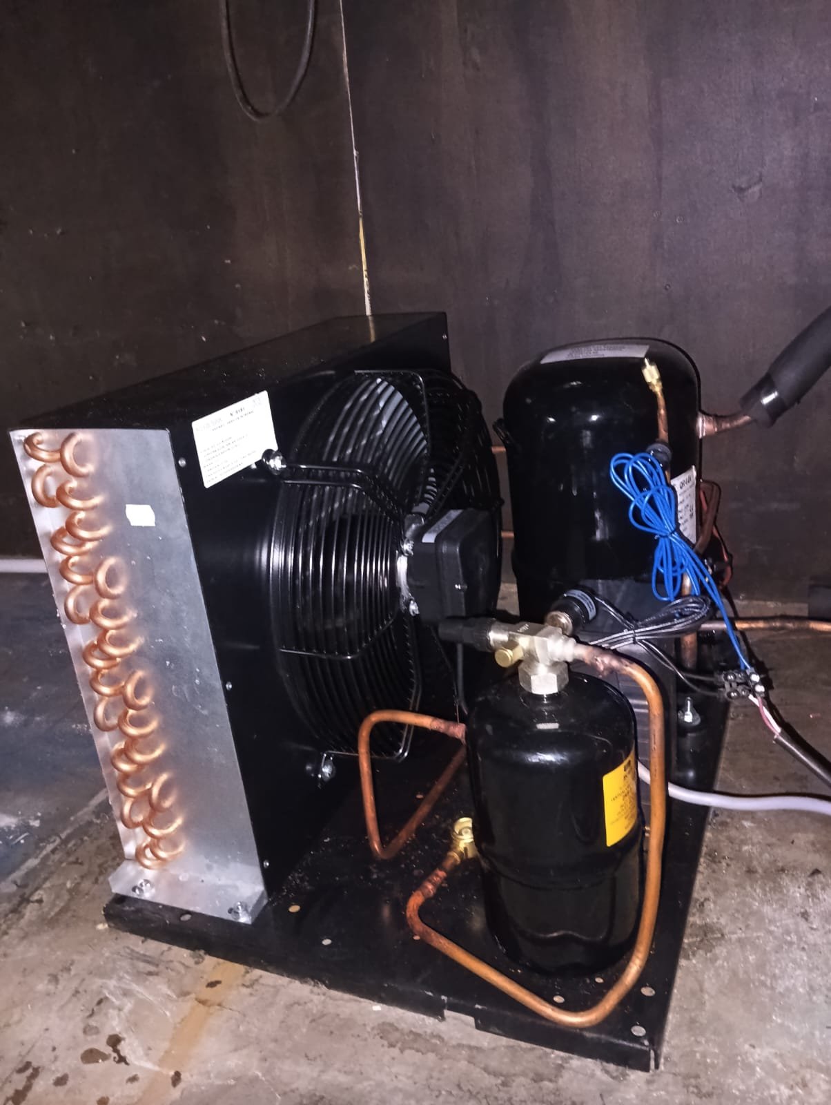 Mantenimiento de motor de cámara de frío